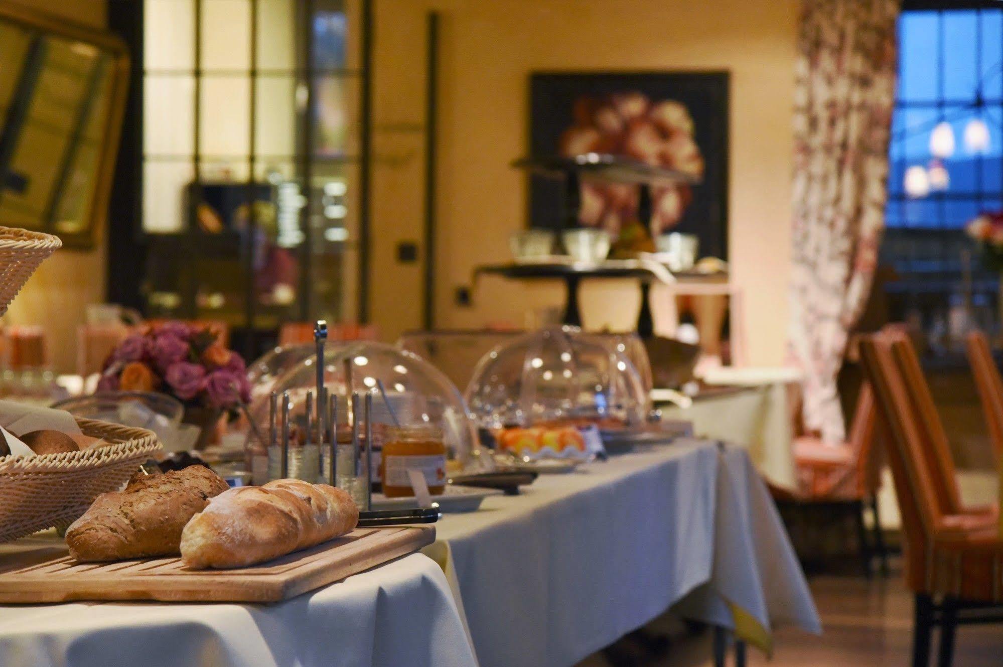 Romantik Hotel Schwan Хорген Екстериор снимка