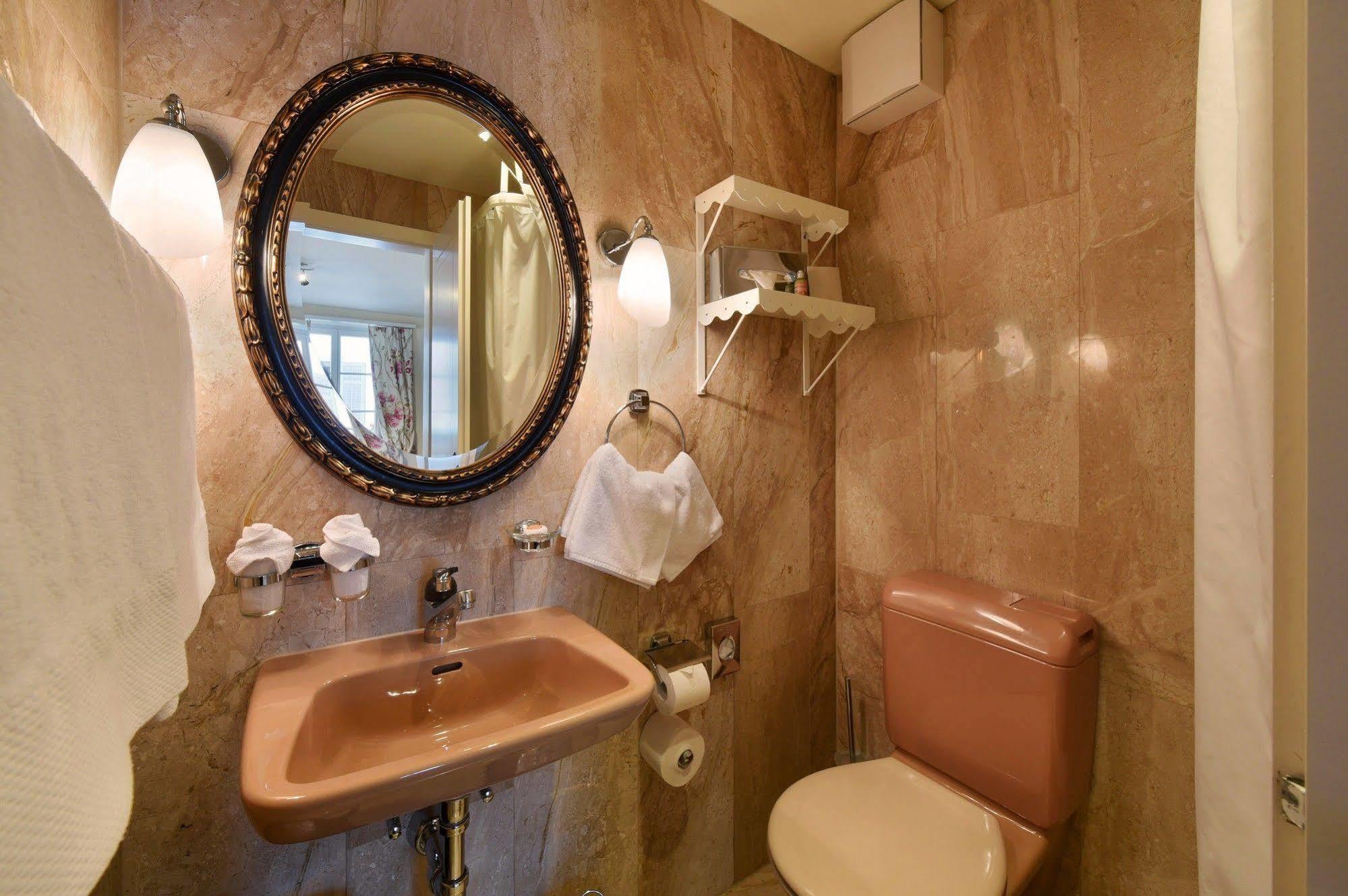 Romantik Hotel Schwan Хорген Екстериор снимка