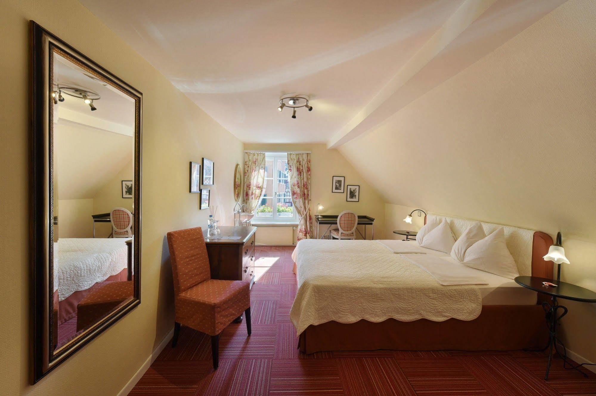 Romantik Hotel Schwan Хорген Екстериор снимка